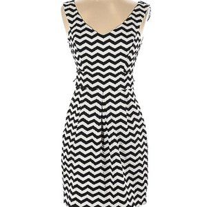WHBM Fit and Flare Chevron Dress Sz 12